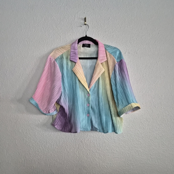 Dressed in Lala Ćest la Vie Plissé Skirt Set in Rainbow Daydream - Picture 4 of 10